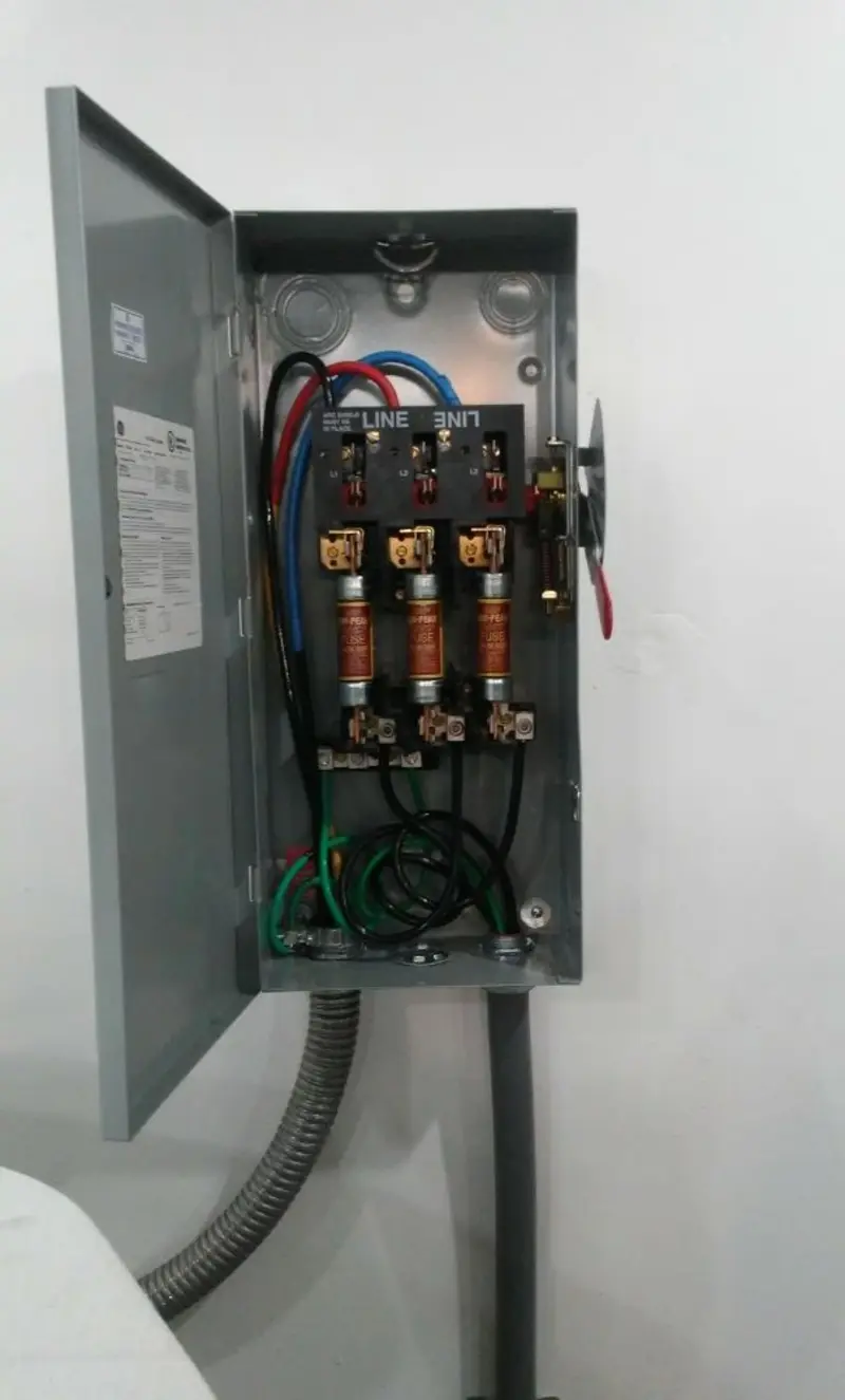 Three-phase disconnect switch installed for Smoke Detector Installation in Highlands Ranch